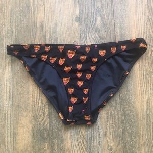 *Volcom Ain’t Lion Bikini Bottoms* NWT!